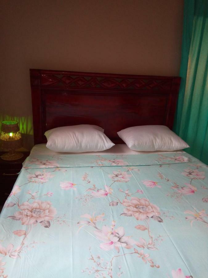 Chez Coumba Et Daniel Bed & Breakfast Saly Portudal Luaran gambar