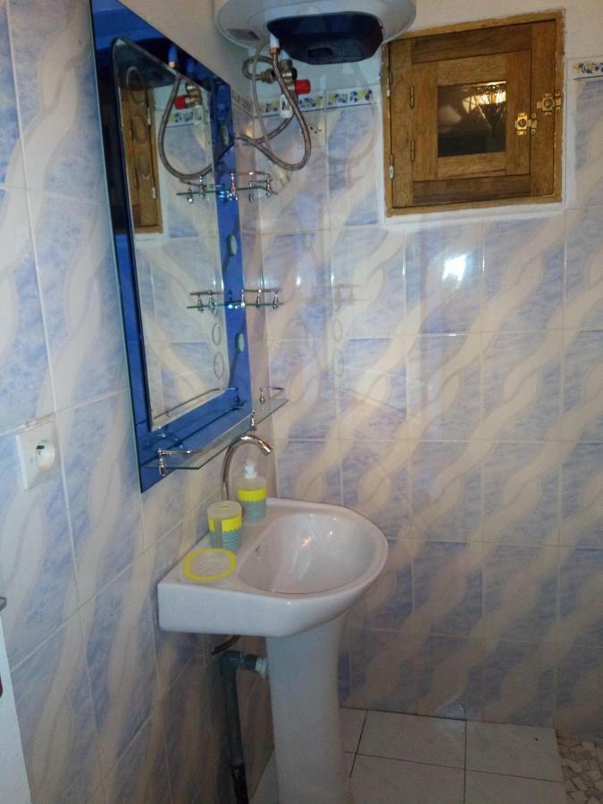 Chez Coumba Et Daniel Bed & Breakfast Saly Portudal Luaran gambar
